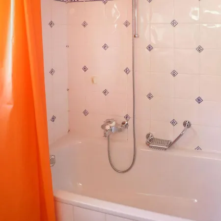 Christina Apt- 305 By Interhome *