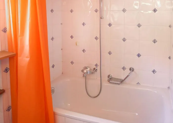 Christina Apt- 305 By Interhome *