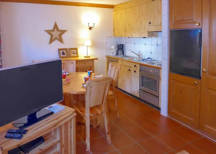 Christina Apt- 305 By Interhome كرانز مونتانا